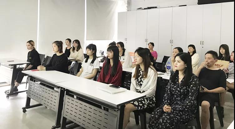 伯明翰城市大學中國預科2018-2019學年正式開學啦！