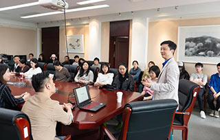 學藝術讀博難不難？知名策展人教你直通海外藝術博士！