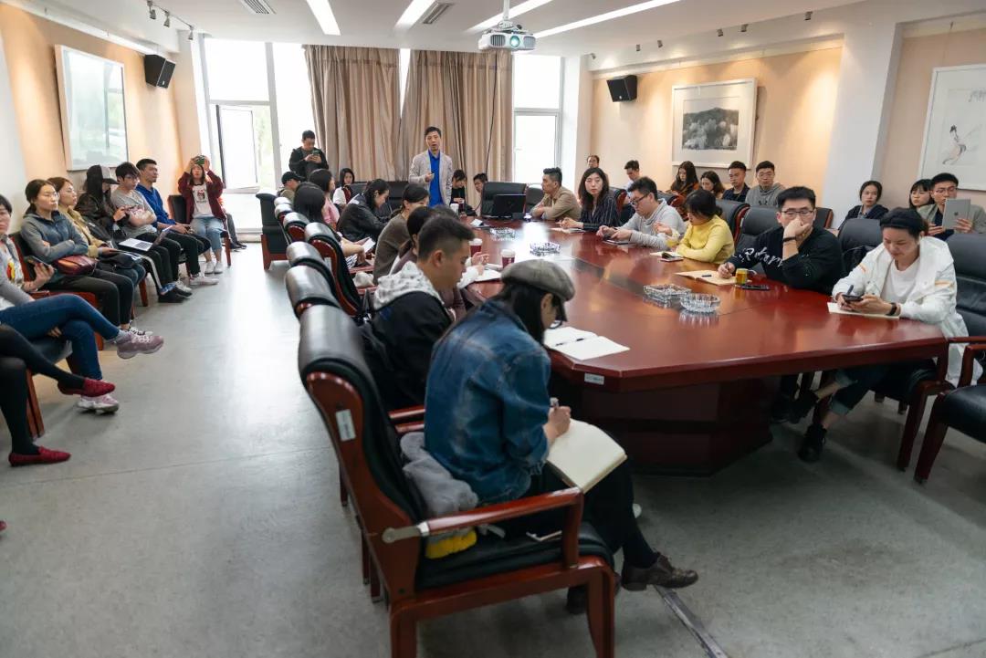 姜節泓教授在南京師范大學舉行了一場學術講座