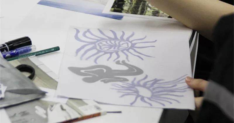 這次拼貼的主題是關于“做夢”