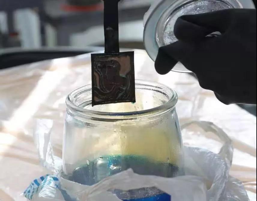 咕嚕嚕 咕嚕嚕 酸蝕