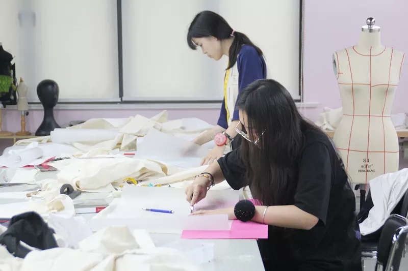 課堂：立裁技術(shù)學(xué)習(xí)