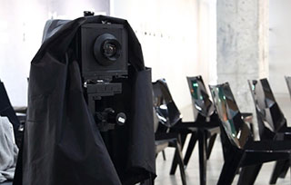 Portraits in a corner: 致敬偉大攝影師歐文·佩恩——陳祺偉黑白肖像攝影展昨晚開