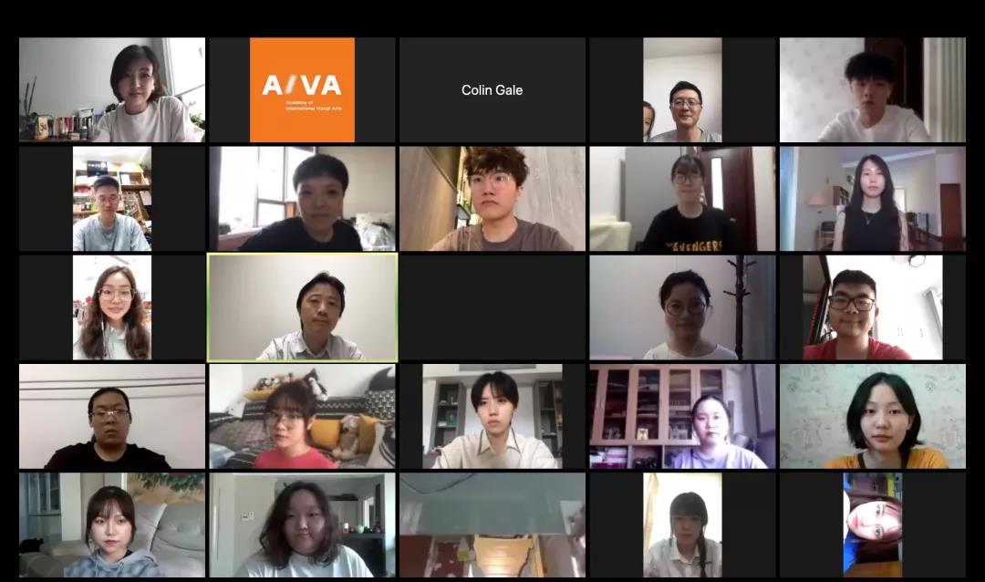 “畢業大合影”