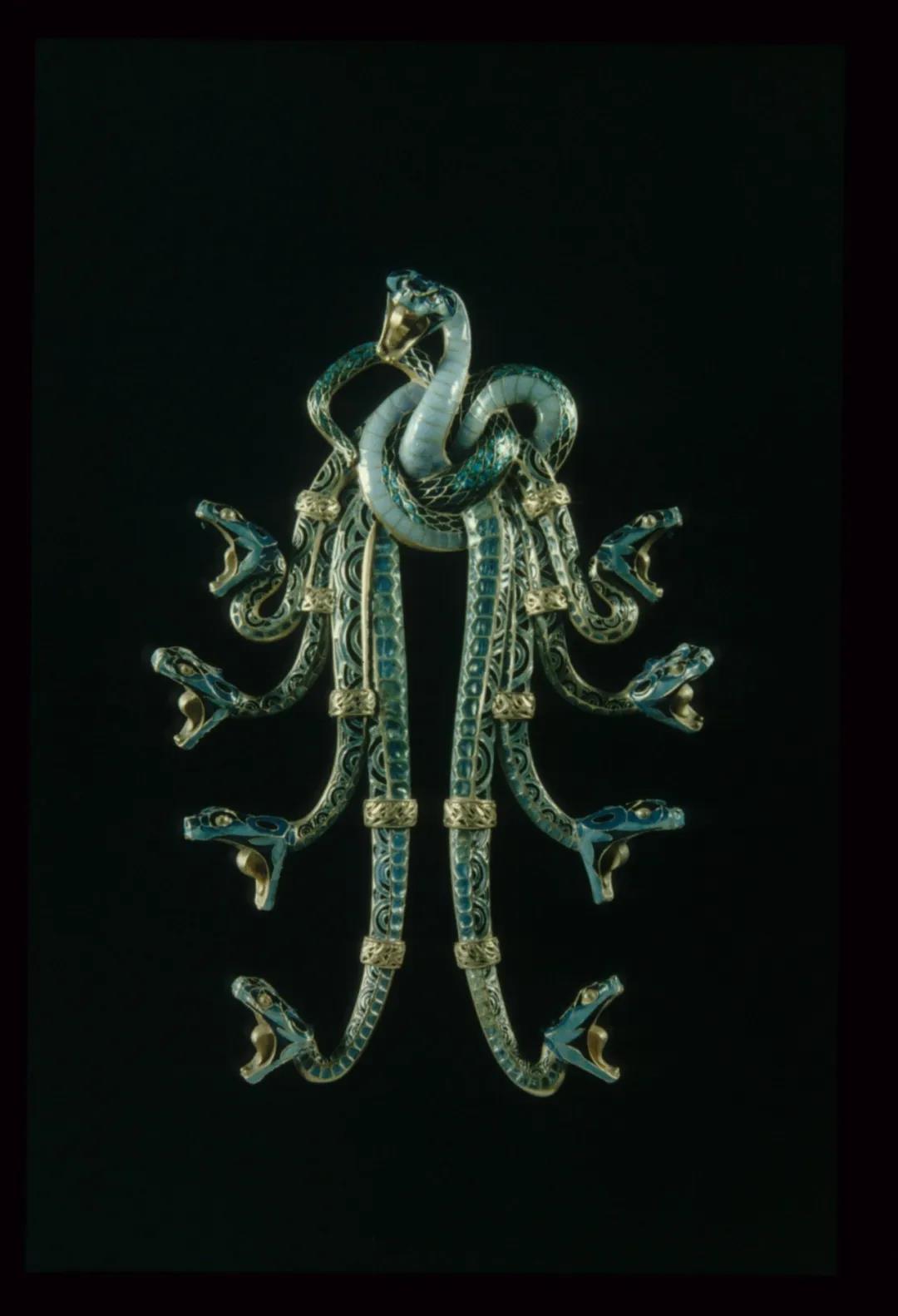 Brooch Gold and enamel René Lalique 1898-1899
